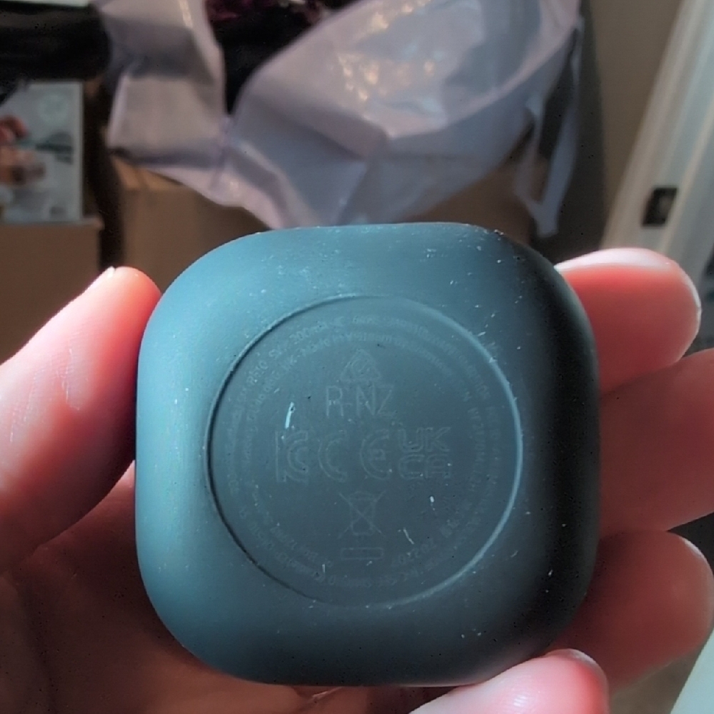 Samsung Galaxy Buds 2 Pro Matte Black Earbuds And Charging Case - Picture 12 of 16